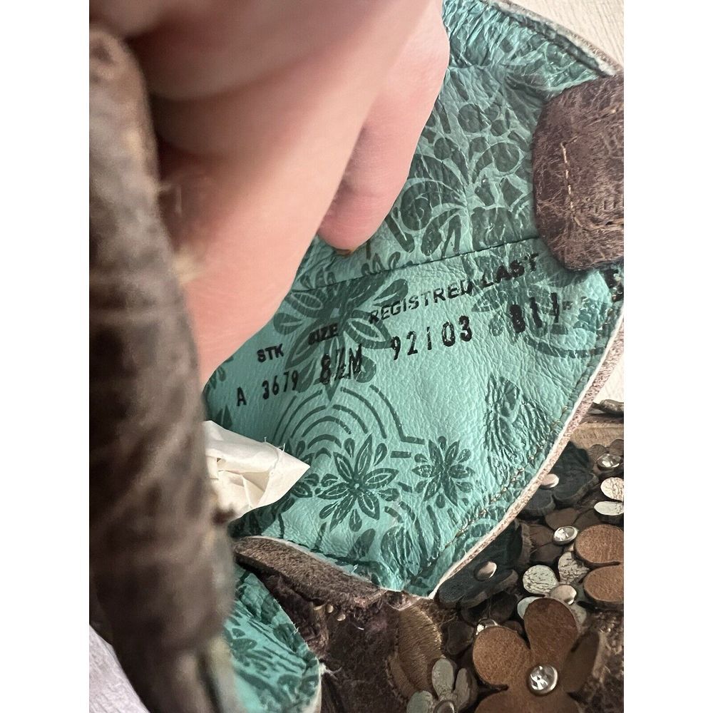 Corral Embellished Embroider Floral Flowers Western Cowboy Boot Women's size 8.5 - Picture 11 of 11
